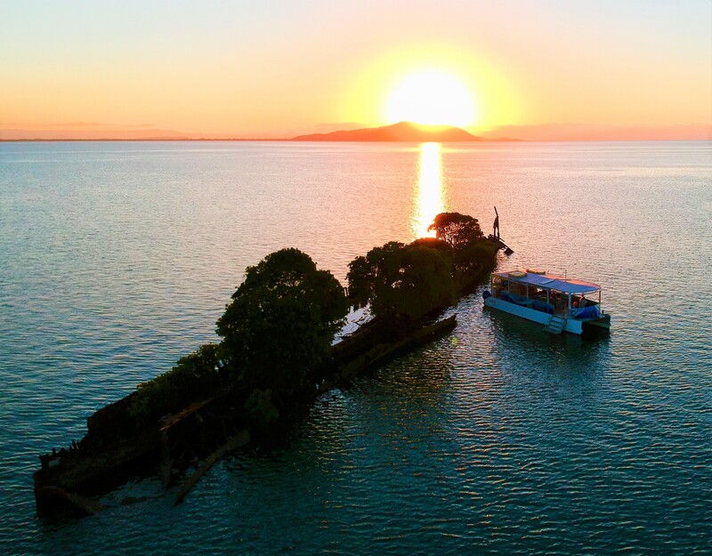 Aquascene Magnetic Island on a Sunset and Shipwreck tour